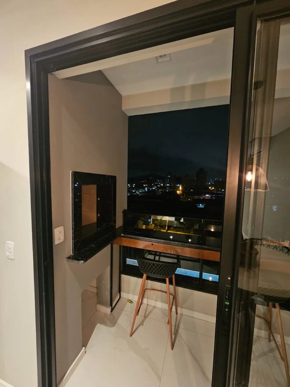 Apartamento 2 quartos para venda no bairro Centro em Camboriú