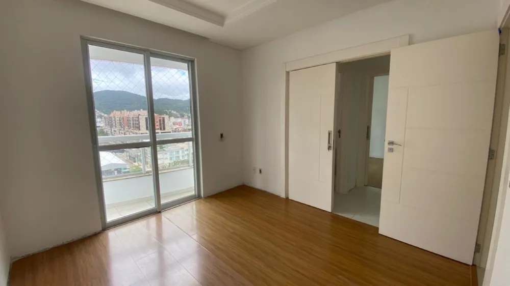 Apartamento 3 quartos para venda no bairro Centro em Balneário Camboriú