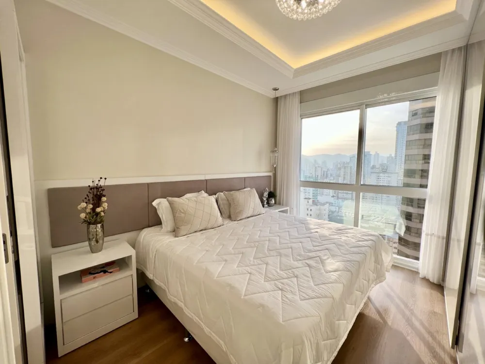 Apartamento 4 quartos para venda no bairro Centro em Balneário Camboriú
