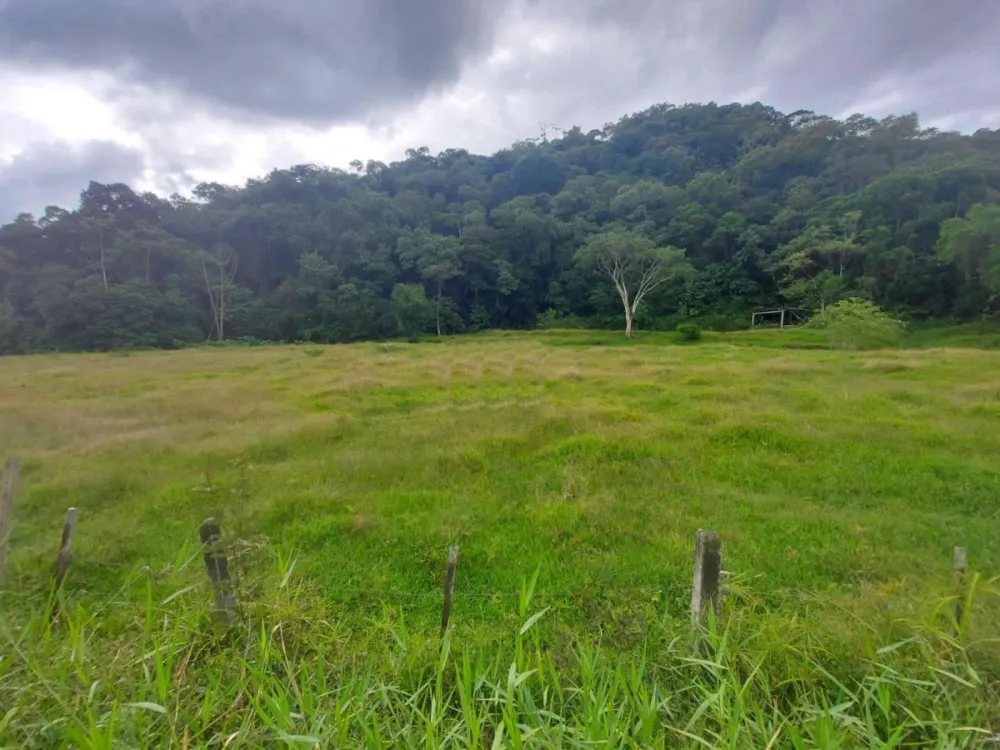 Essa propriedade em Brusque/SC com 139.260 m² é uma excelente oportunidade .