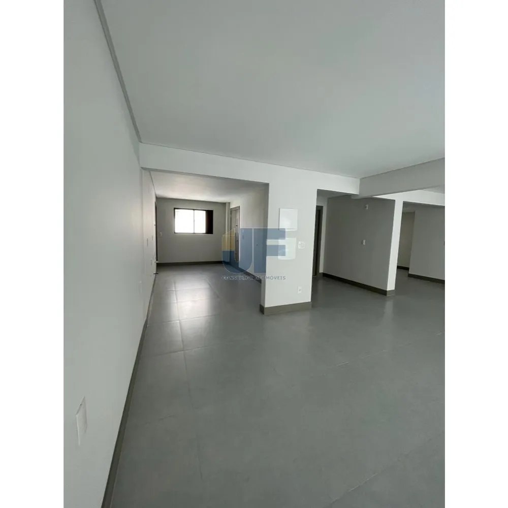 Apartamento para Venda no bairro Centro em Balneário Camboriú