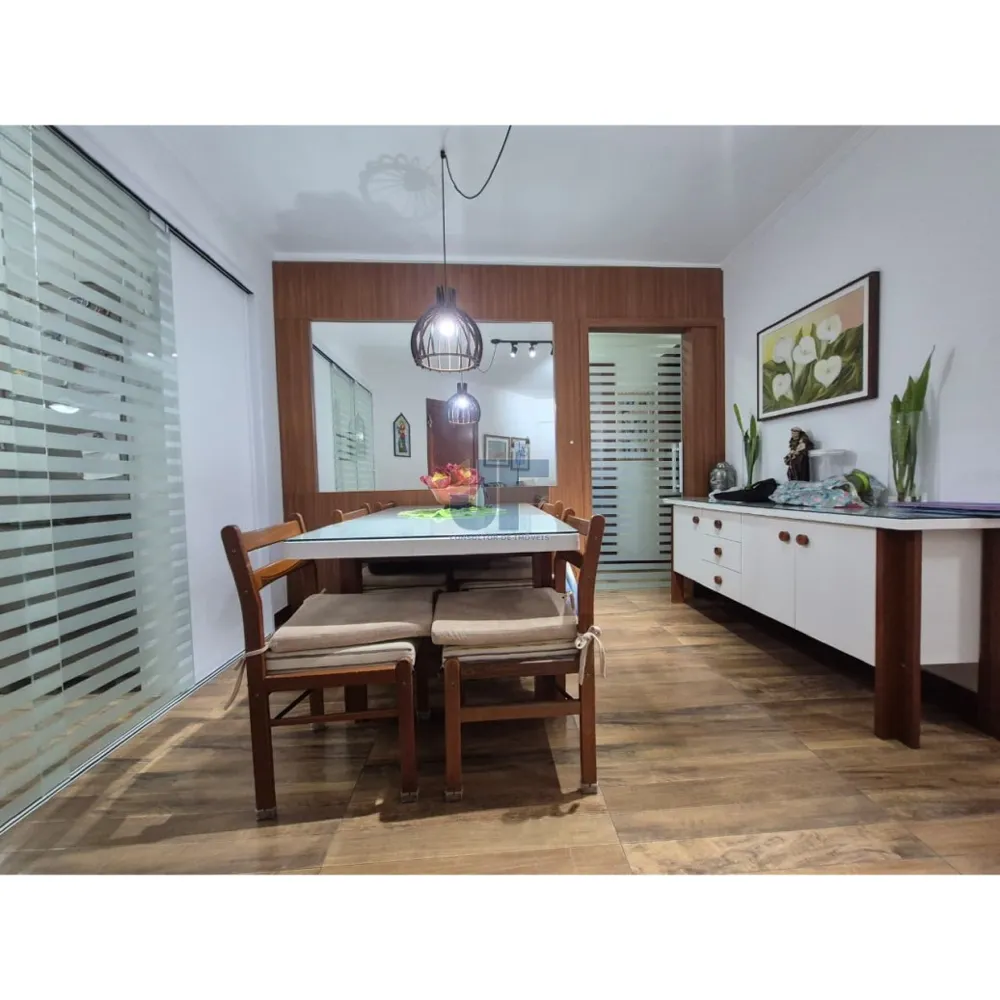 Esse apartamento em Balneário Camboriú realmente tem um perfil encantador  Balneário Camboriú.