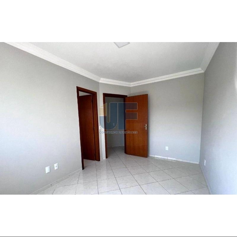 Apartamento à venda com 3 quartos, 85m² - Foto 10