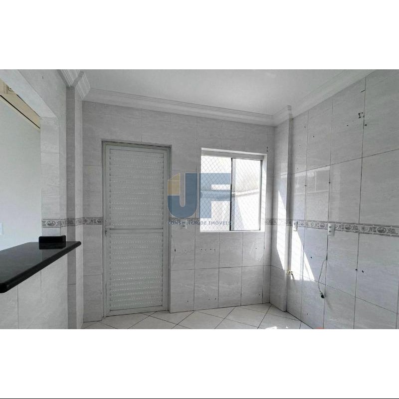 Apartamento à venda com 3 quartos, 85m² - Foto 11