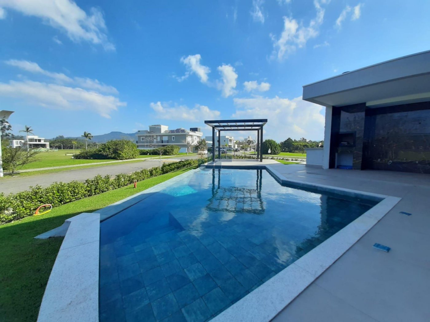 Casa, 4 quartos, 370 m² - Foto 17
