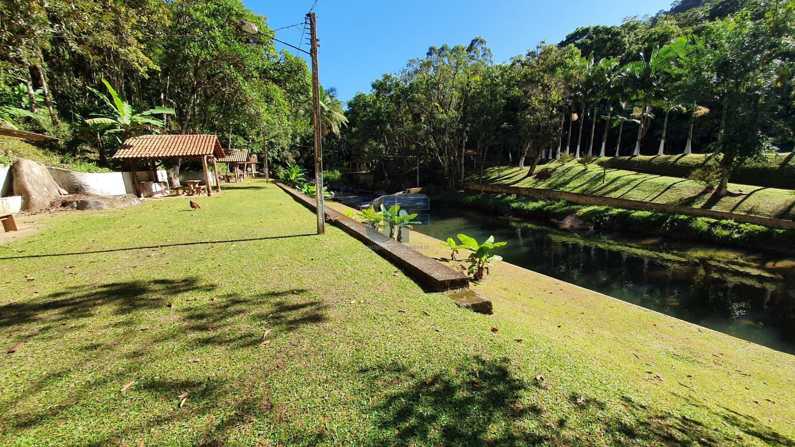 Fazenda à venda com 12 quartos, 159000m² - Foto 21