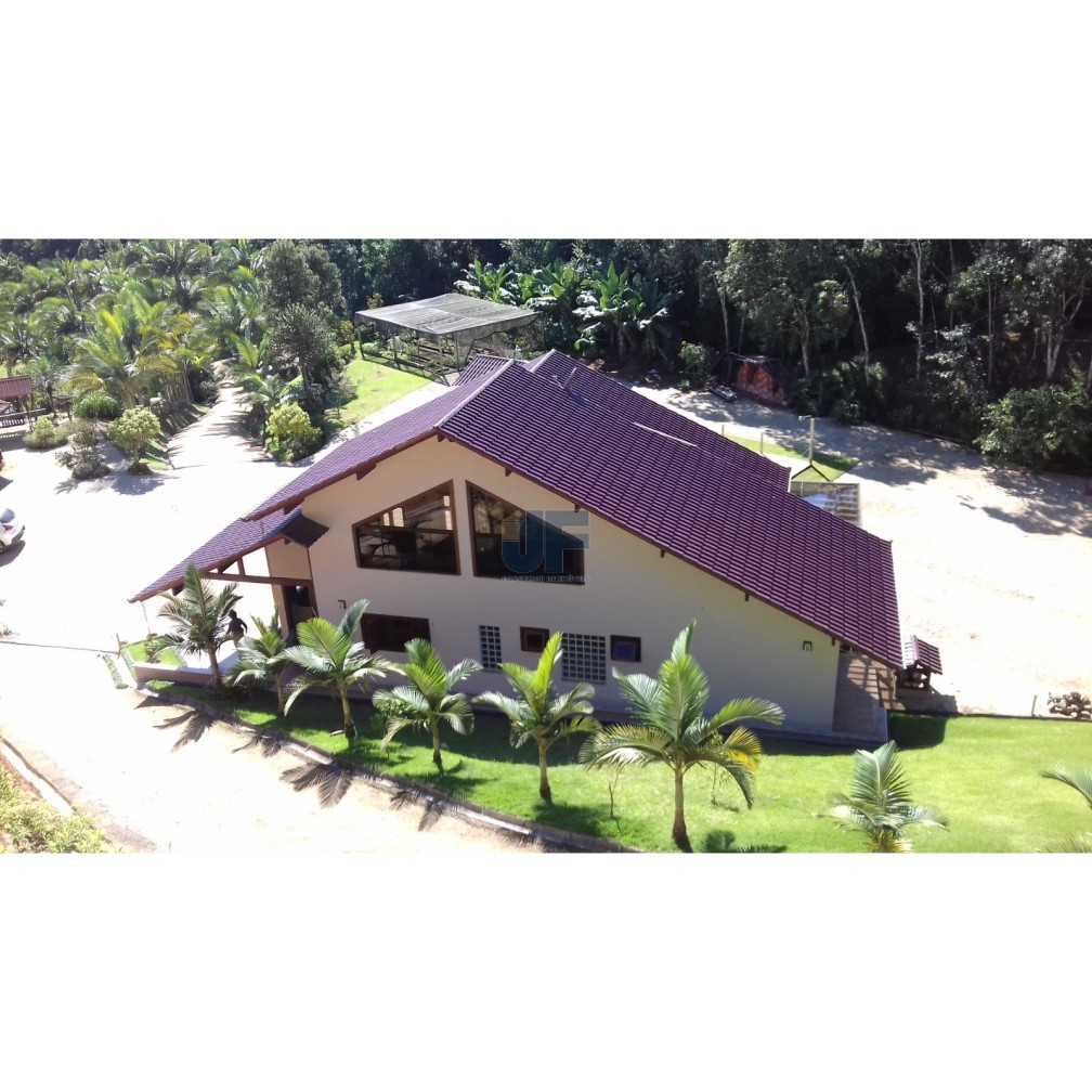 Sitio para Quem Tem Bom Gosto Encontra - Se A 24 Km De Balneário Camboriú    