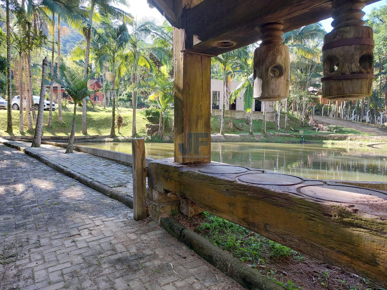 Fazenda à venda com 2 quartos, 18000m² - Foto 2