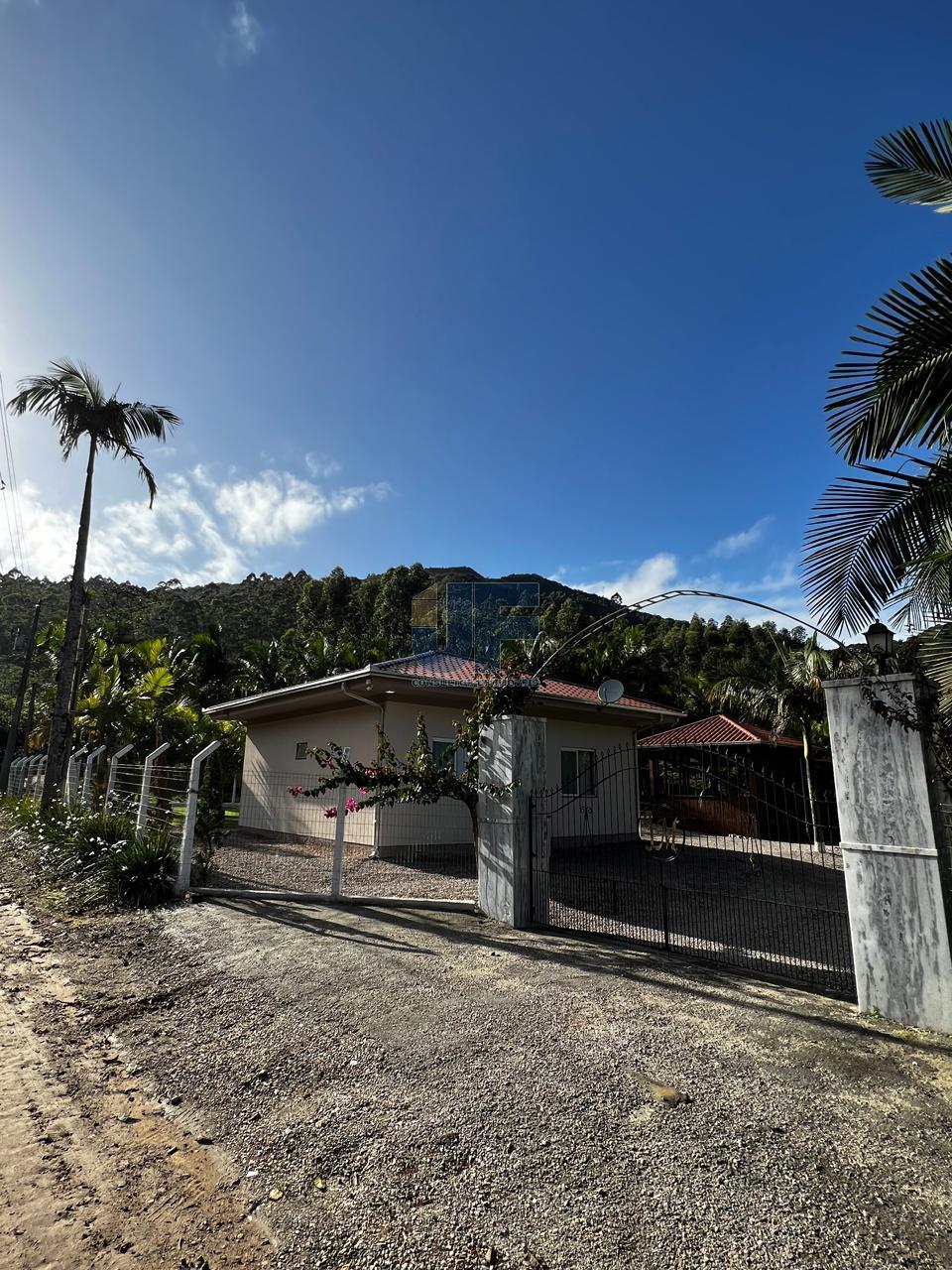 Fazenda à venda com 2 quartos, 3900m² - Foto 2