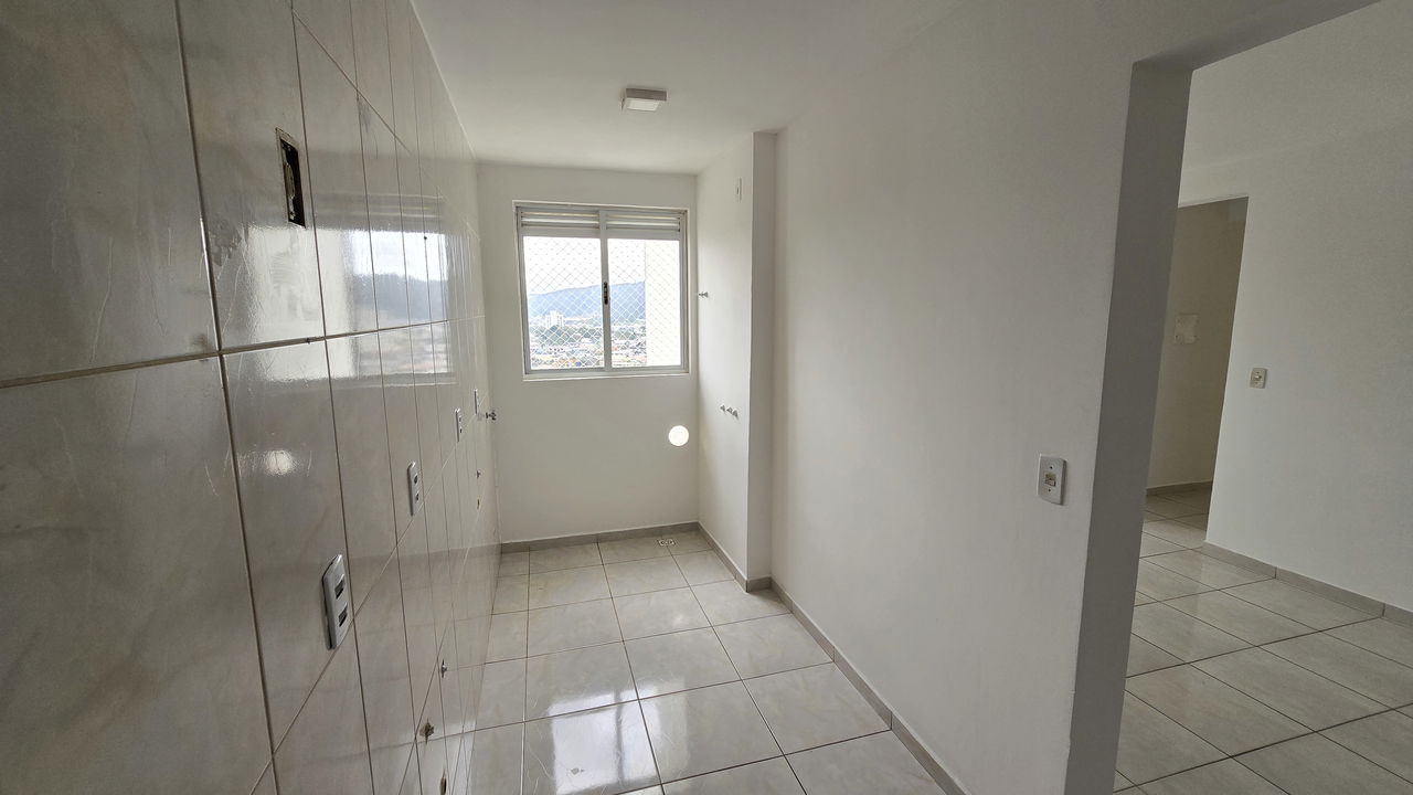 Apartamento à venda com 3 quartos, 76m² - Foto 10