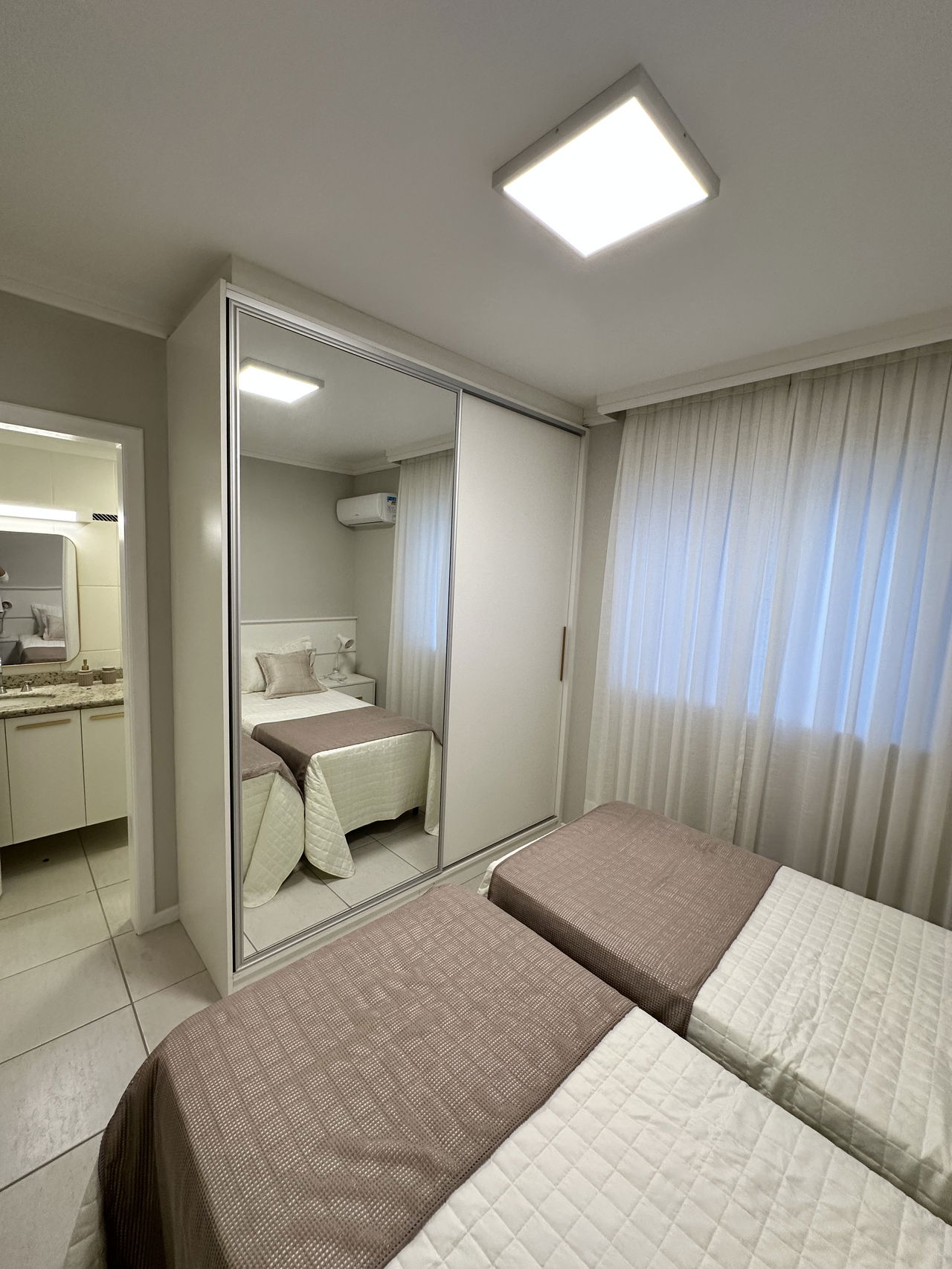 Apartamento 2 quartos para venda no bairro Centro em Balneário Camboriú