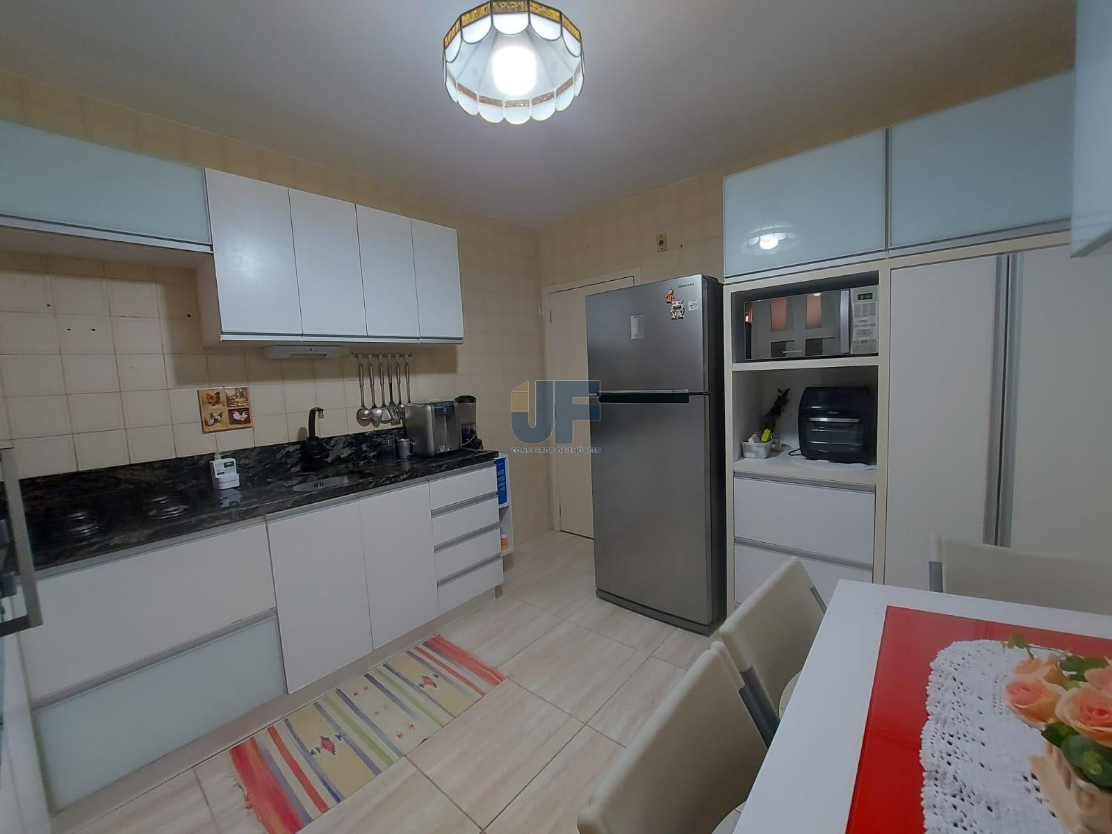 Apartamento à venda com 3 quartos, 120m² - Foto 8