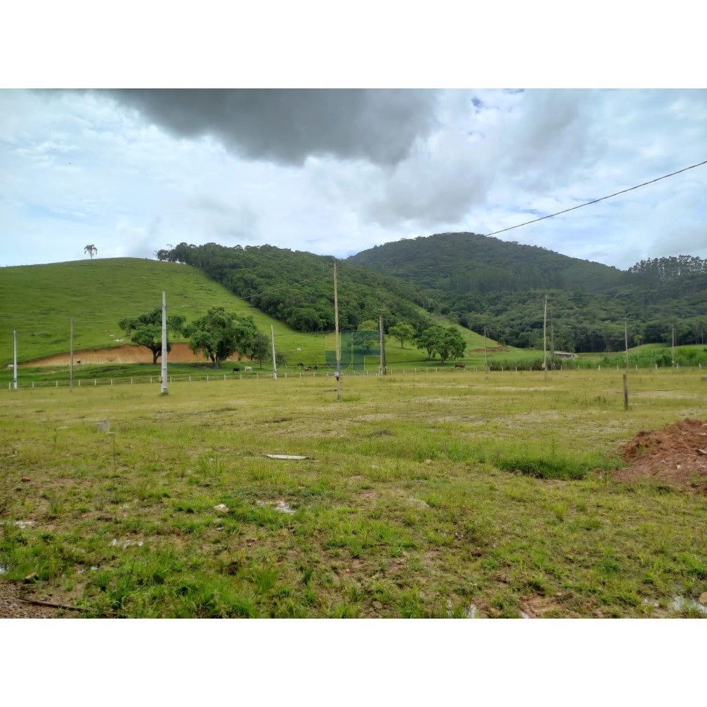 Fazenda à venda, 680000m² - Foto 1