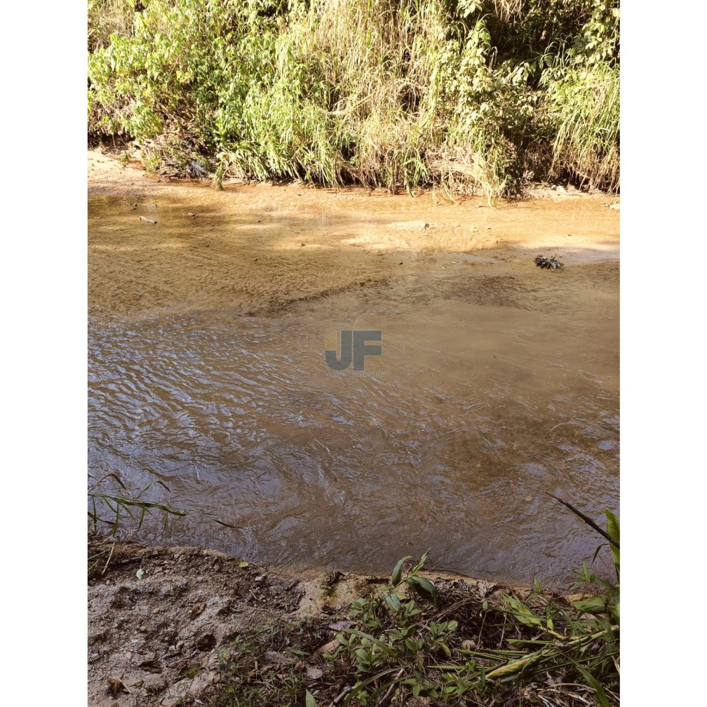 Belo Sítio a venda  no bairro Moura em Canelinha/SC