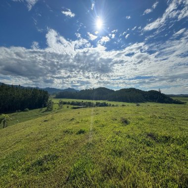 Oportunidade área Rural de 24 hectares em Canelinha próxima ao centro e a Rod SC 410 