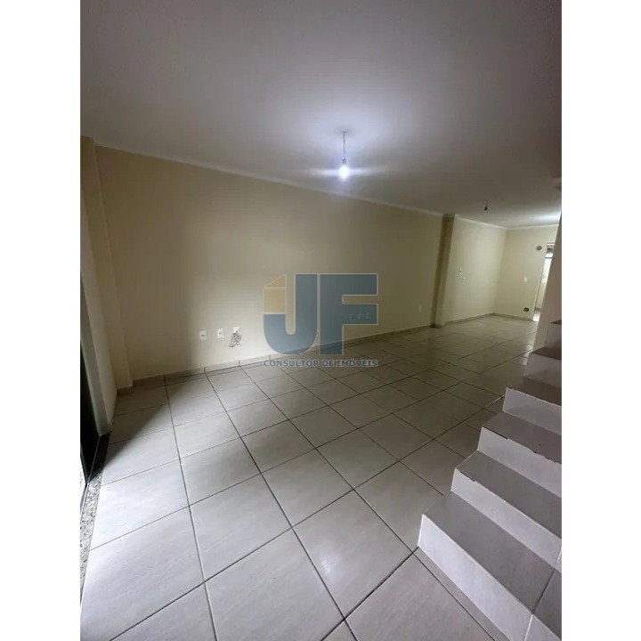 Sobrado à venda em Itapema – Alto São Bento | R$499.000,00