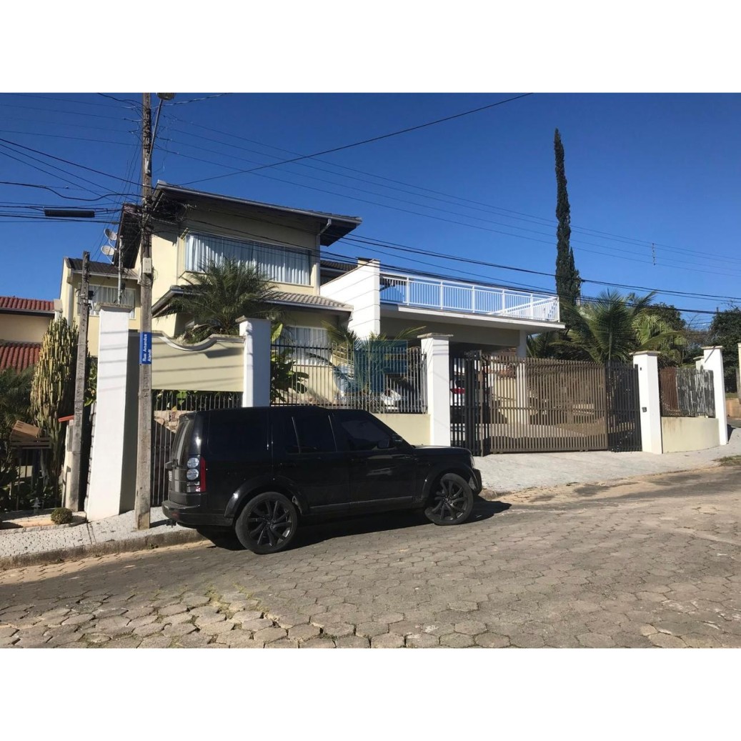 Casa, 4 quartos, 450 m² - Foto 1