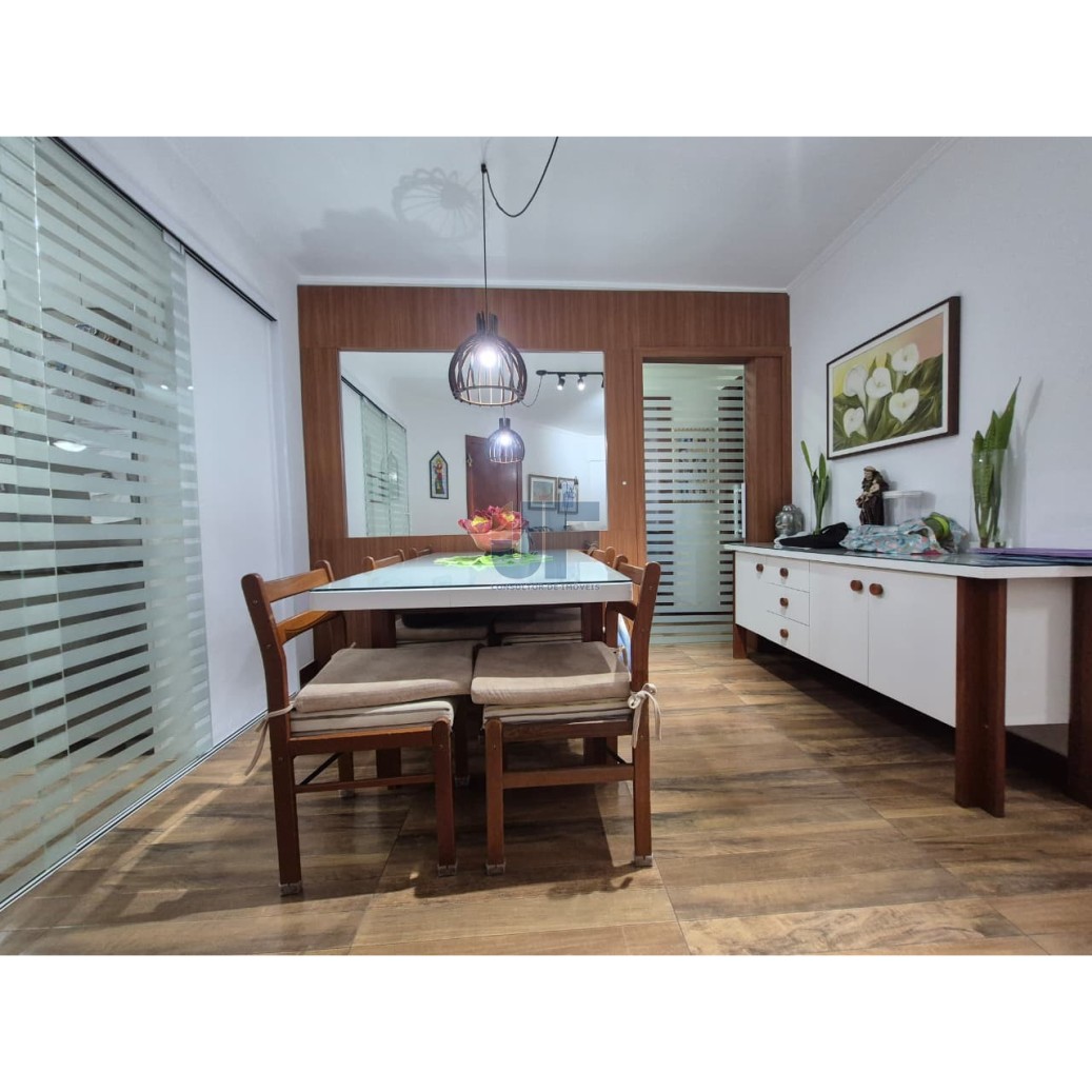 Esse apartamento em Balneário Camboriú realmente tem um perfil encantador  Balneário Camboriú.