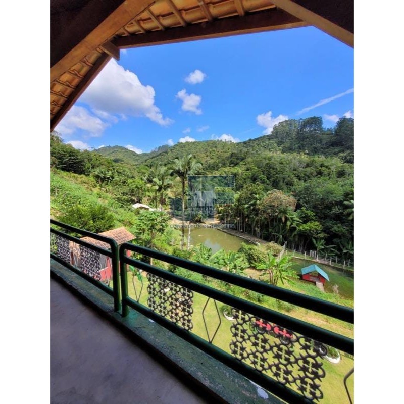 Sítio de Alto Padrão em Nova Trento – SC