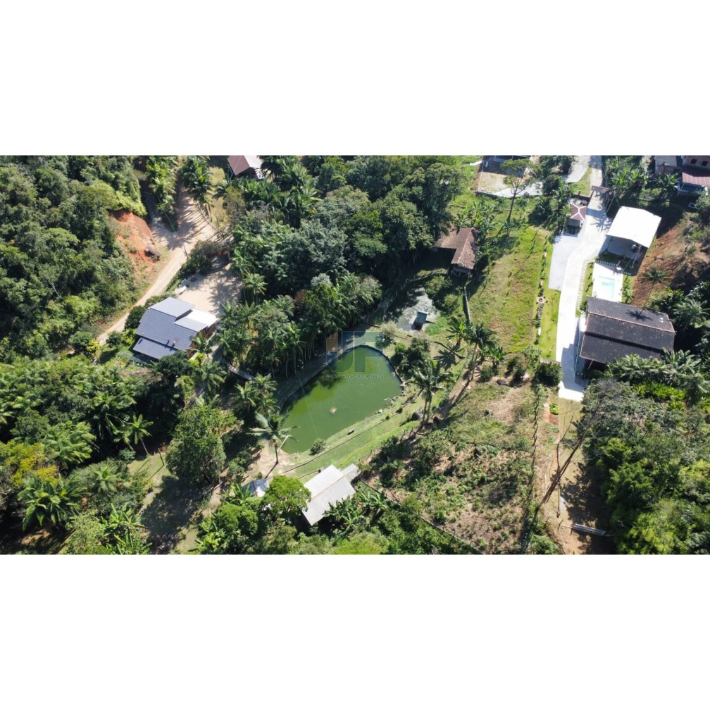 Sítio de Alto Padrão em Nova Trento – SC