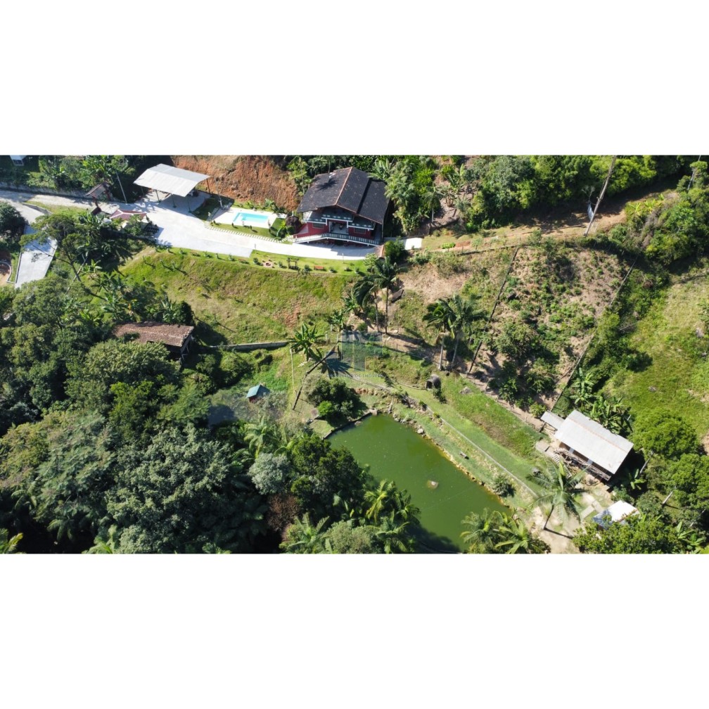 Sítio de Alto Padrão em Nova Trento – SC