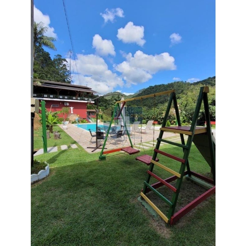 Sítio de Alto Padrão em Nova Trento – SC