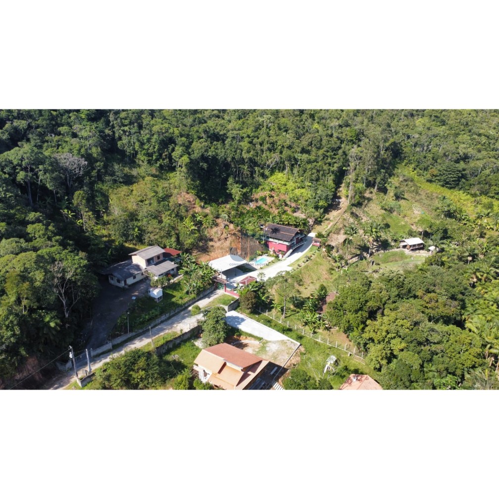 Sítio de Alto Padrão em Nova Trento – SC