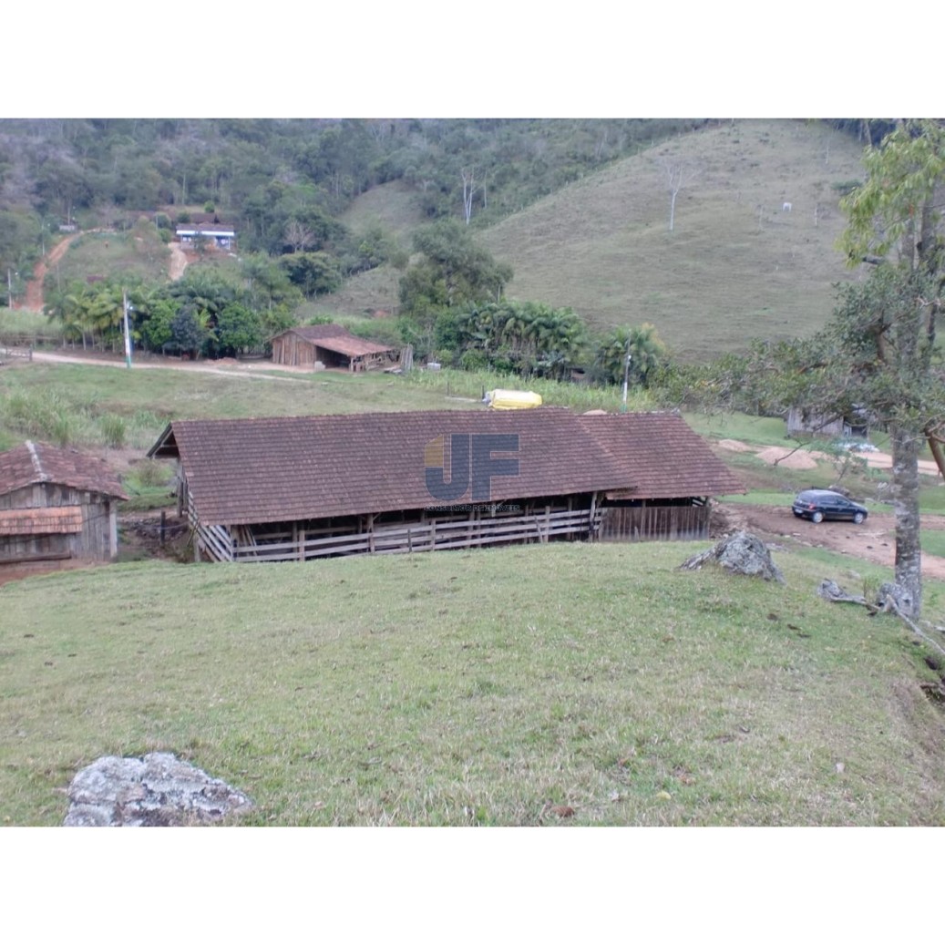 Sítio / Chácara 3 quartos para Venda no bairro Braço em Camboriú