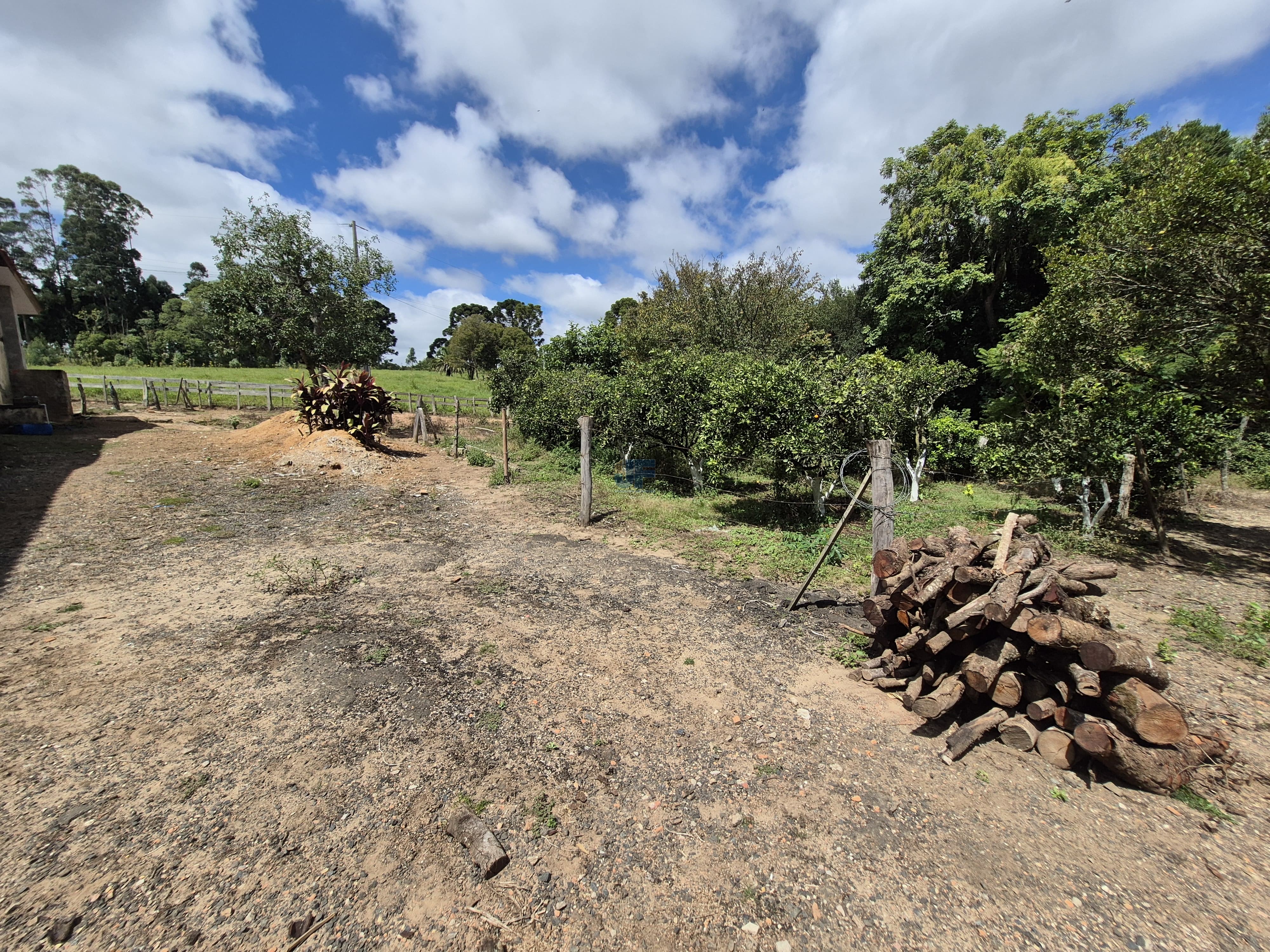Chácara à Venda – Pugas de Cima, Palmeira/PR Área Total: 5.554,125 m²