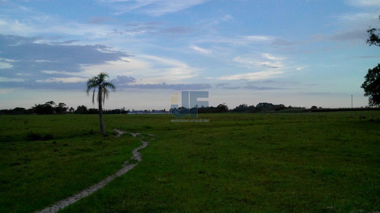 Fazenda à venda, 330000000m² - Foto 4