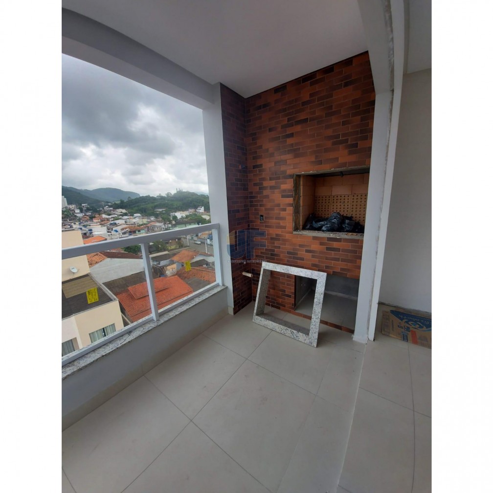 Apartamento à venda com 2 quartos, 79m² - Foto 9