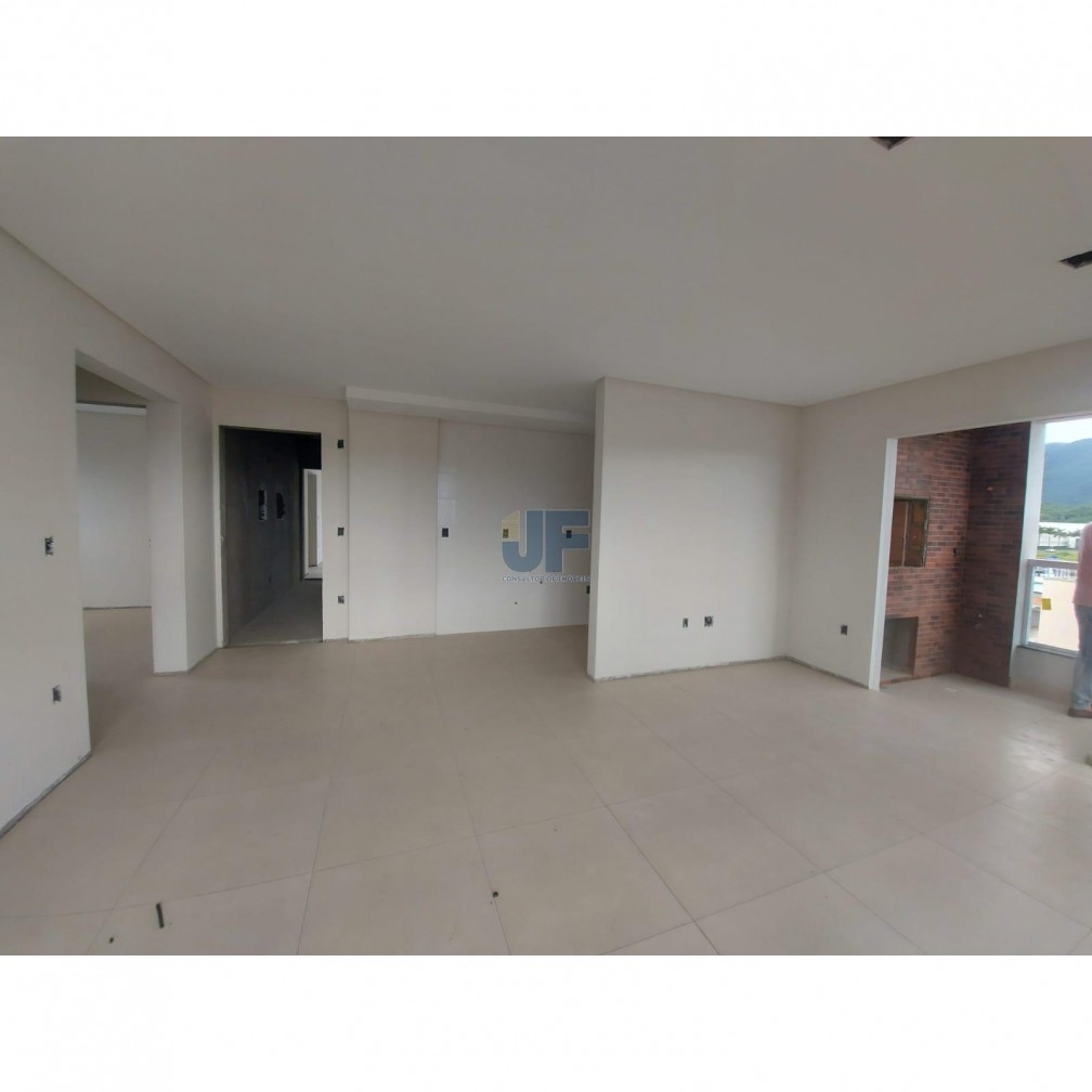 Apartamento à venda com 2 quartos, 79m² - Foto 3